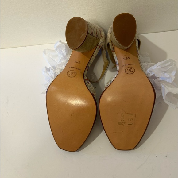 Chanel Cloth Heels New without Box - Picture 7 of 8